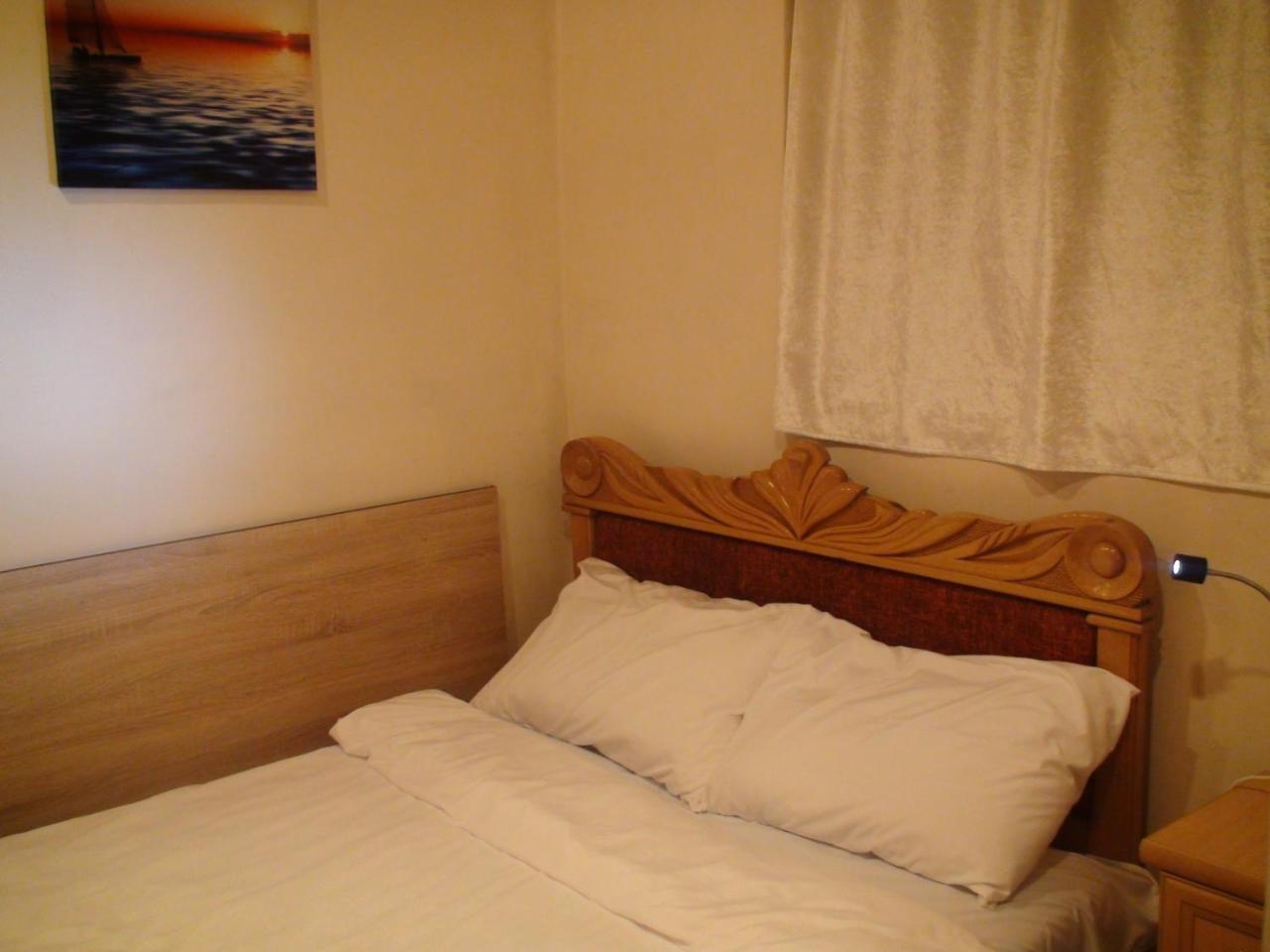 Comfort Hostel เยเรวาน ภายนอก รูปภาพ